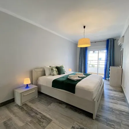 Apartment Ocean Breeze 2 By Homing