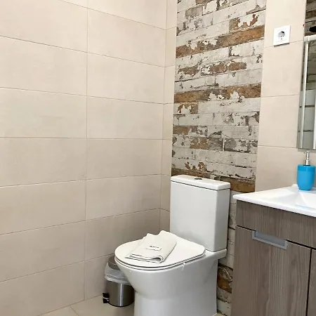 Ocean Breeze 2 By Homing Apartment