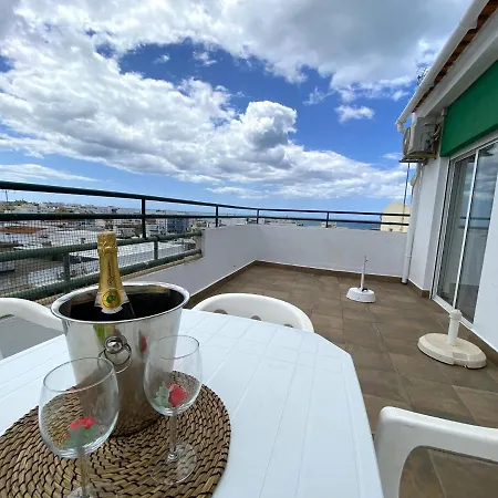 Ocean Breeze 2 By Homing Apartment