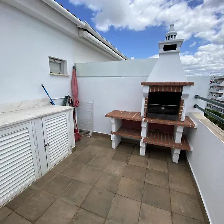 Ocean Breeze 2 By Homing Apartment *