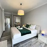 Ocean Breeze 2 By Homing Quarteira