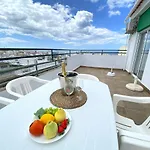 Διαμέρισμα Ocean Breeze 2 By Homing *